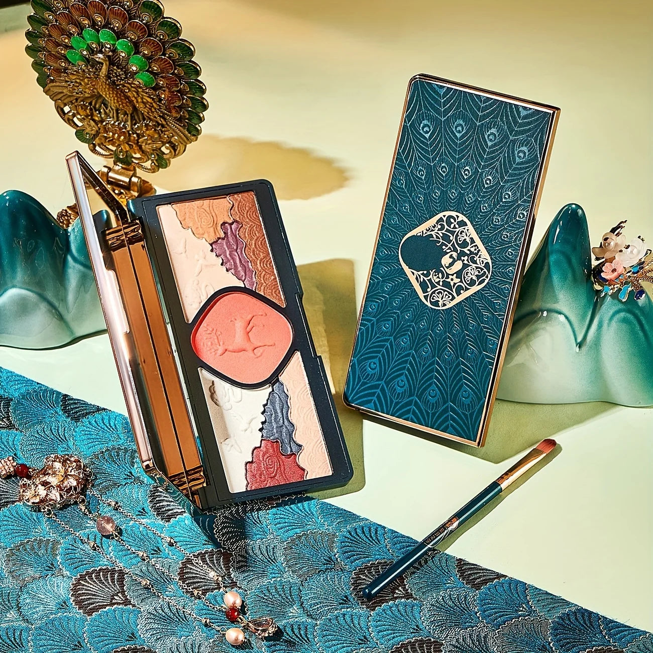 23-piece high-end luxury makeup and skincare gift set, a complete set of skincare, makeup and beauty tools, the best choice as a