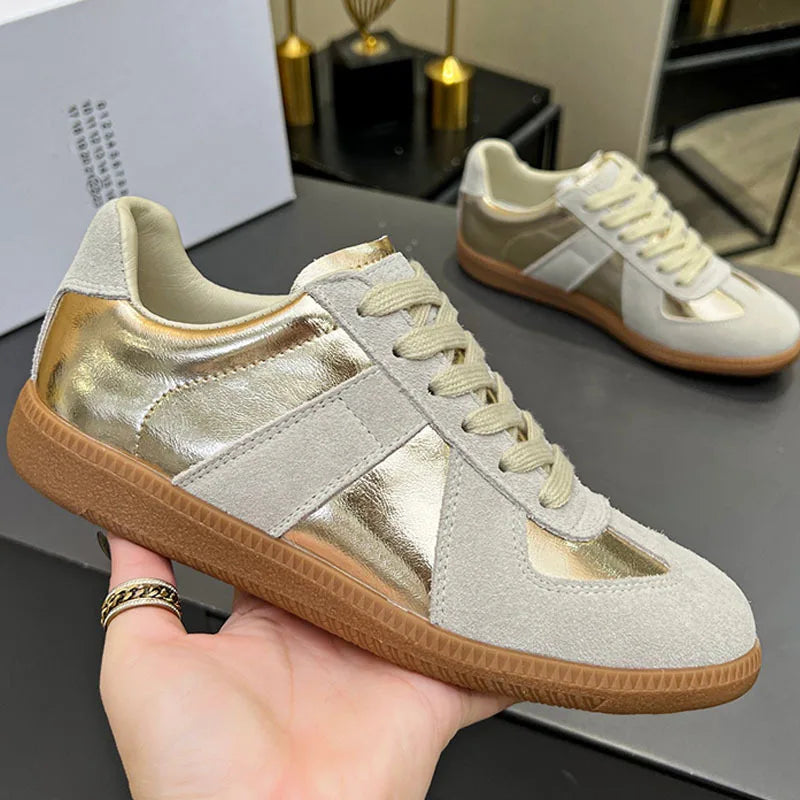Suede Leather Patchwork Casual Shoes Women Round Toe Lace Up Flats Training Shoes Autumn Sneakers Comforatble Couple Shoes
