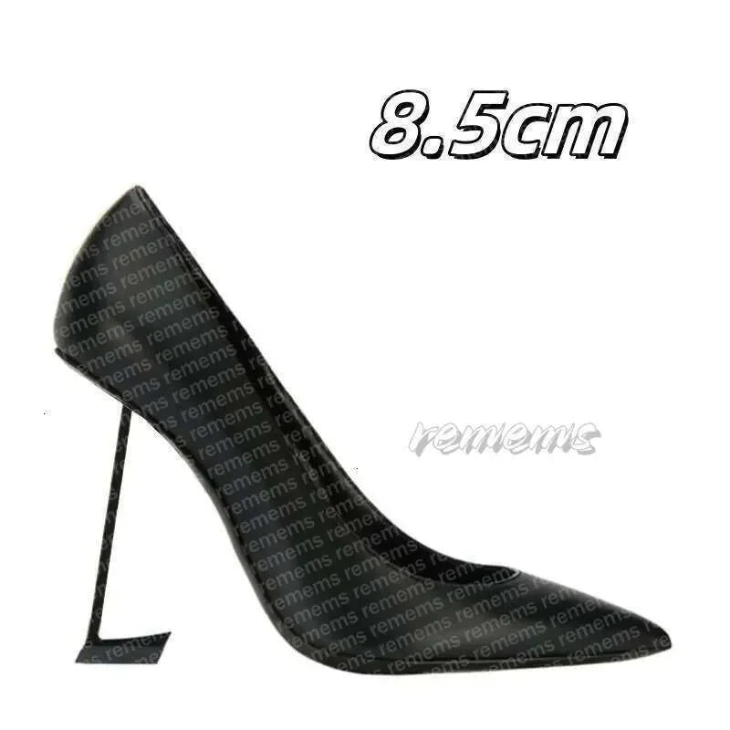Designers' high heels, women's fishmouth, thin slippers, letters and empty high-heeled sandals, pointed shoes. size 35-41 000