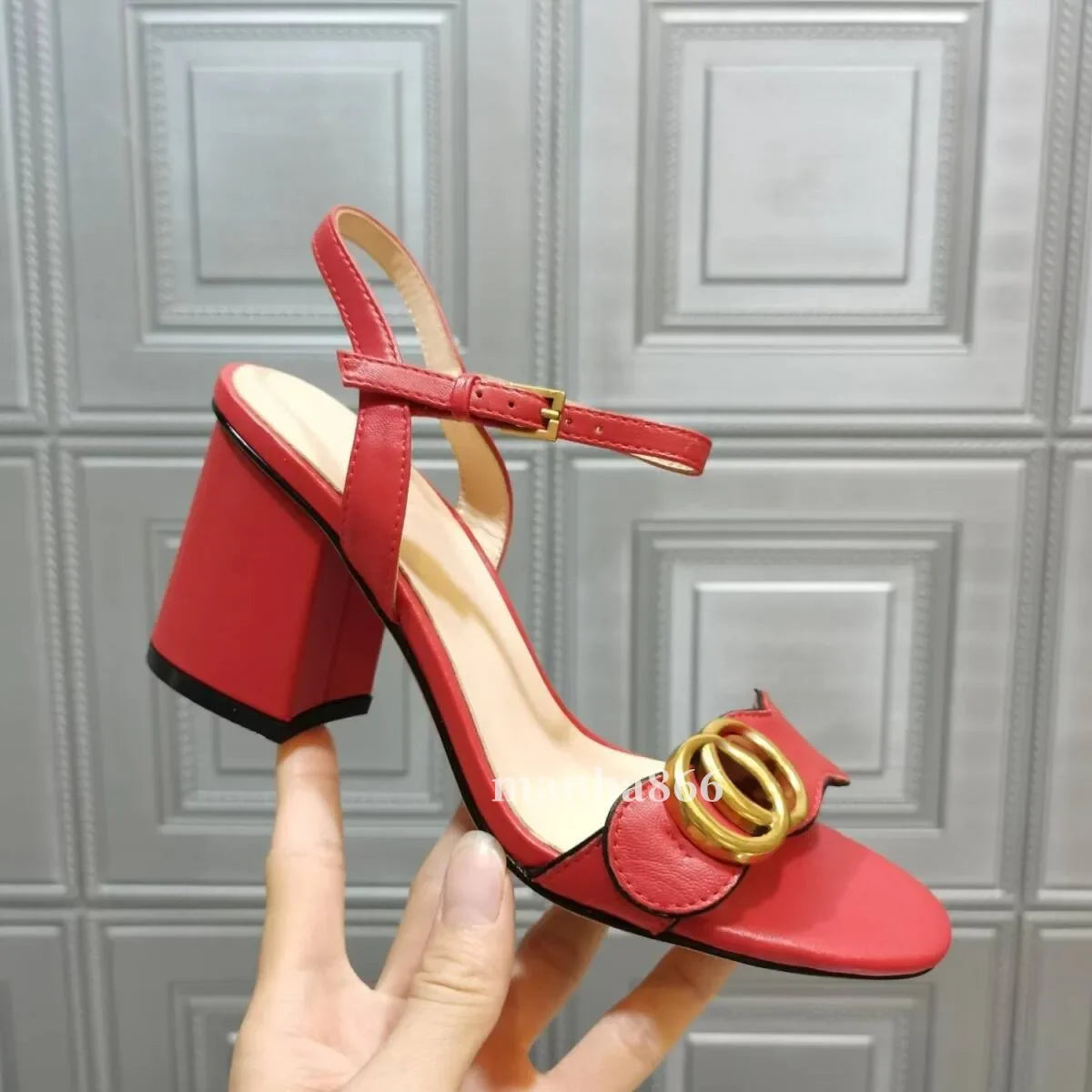 2025 Luxury Designer Sandals High Mid Low Heels Female Sandale Womens Fashion Luxe Leather Casual Summer Shoes Slides Slippers P
